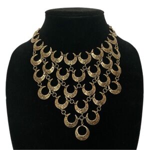 Vintage 1970s Marino Gold Tone Bib Necklace with Embossed Crescents